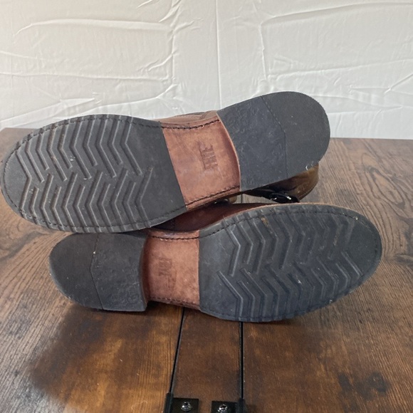 FRYE  VERONICA SHORT - Picture 6 of 6